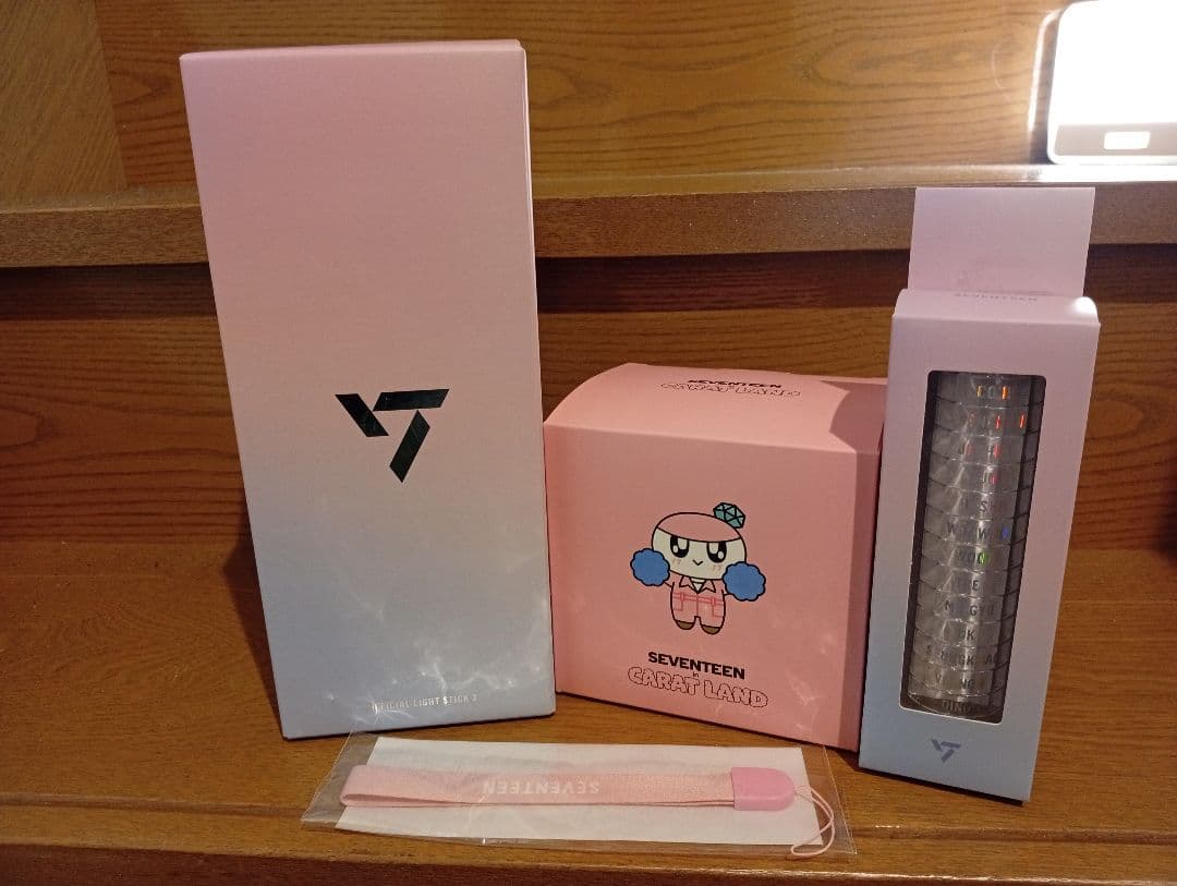 激レア♡SEVENTEEN ペンライト 　4点フルセット♡