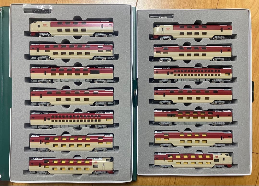 KATO 285系0番台 / 3000番台「サンライズエクスプレス」14両セット