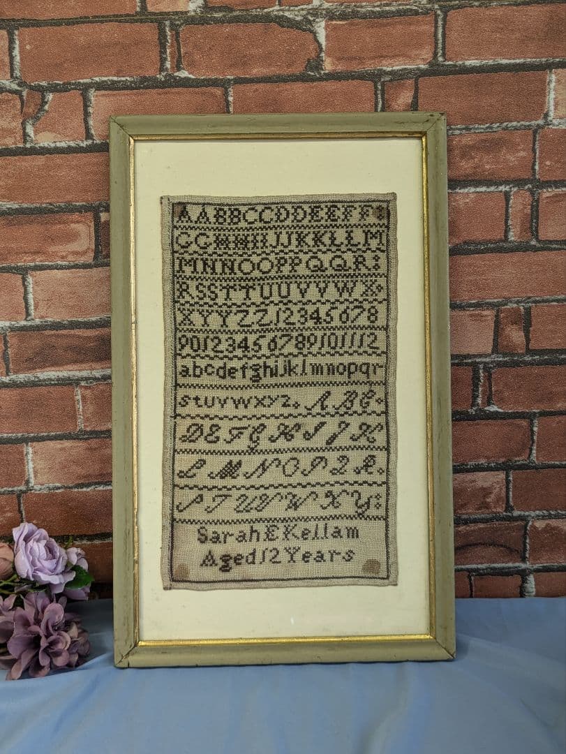 イギリス アンティーク 刺繍額 スクールサンプラー 12歳制作