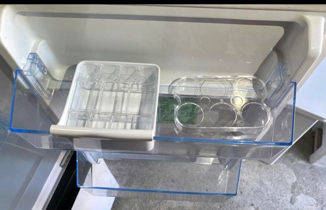 ハイセンス　ノンフロン冷凍冷蔵庫　HR-D1304 2021年製　135L