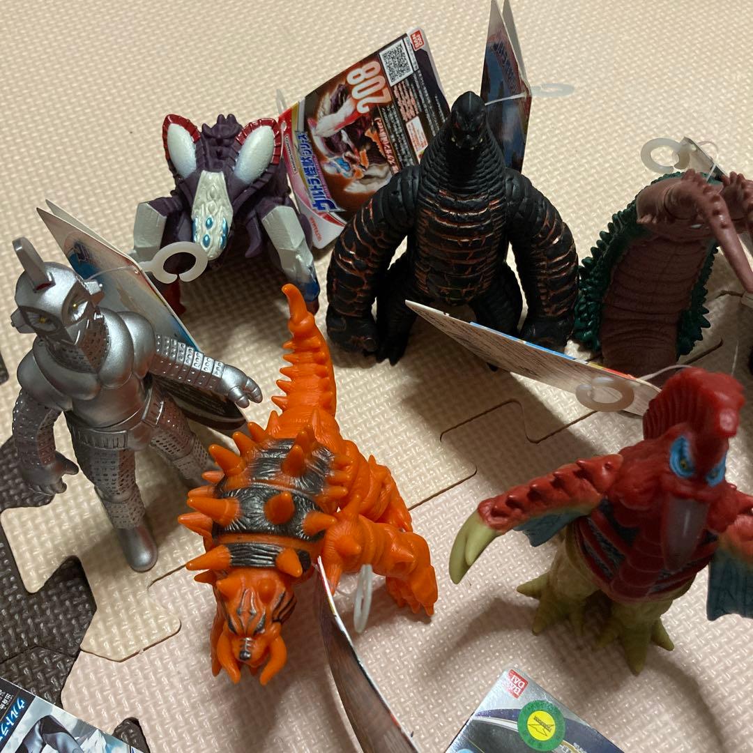 ウルトラマンフィギュアセット　21体　おまけ袋