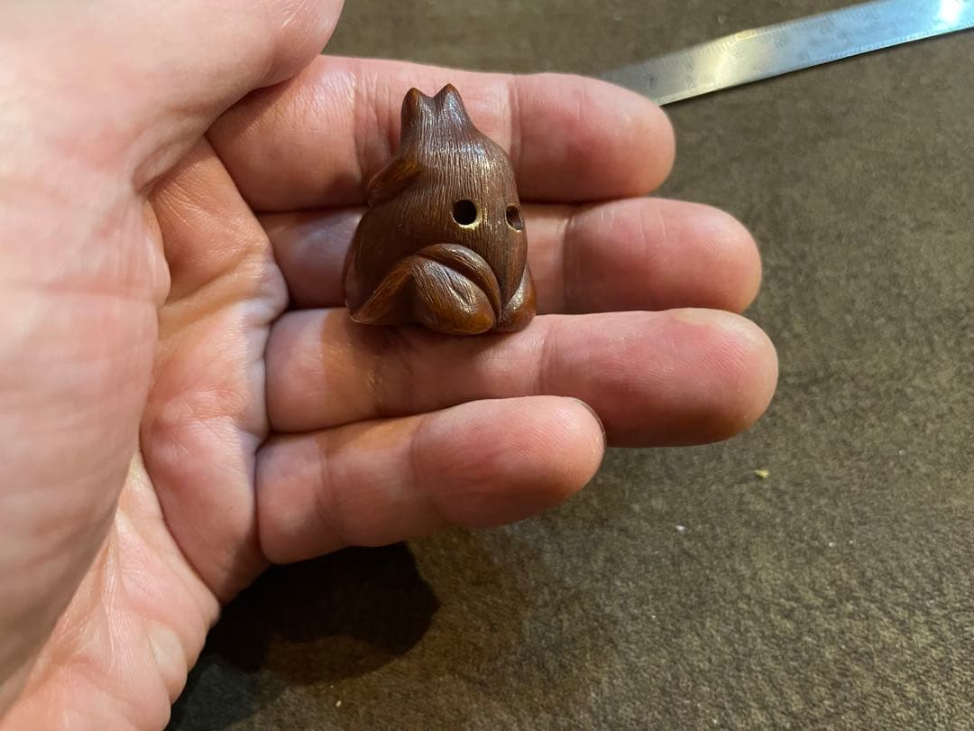 根付 狸 骨 牙等天然素材 銘あり