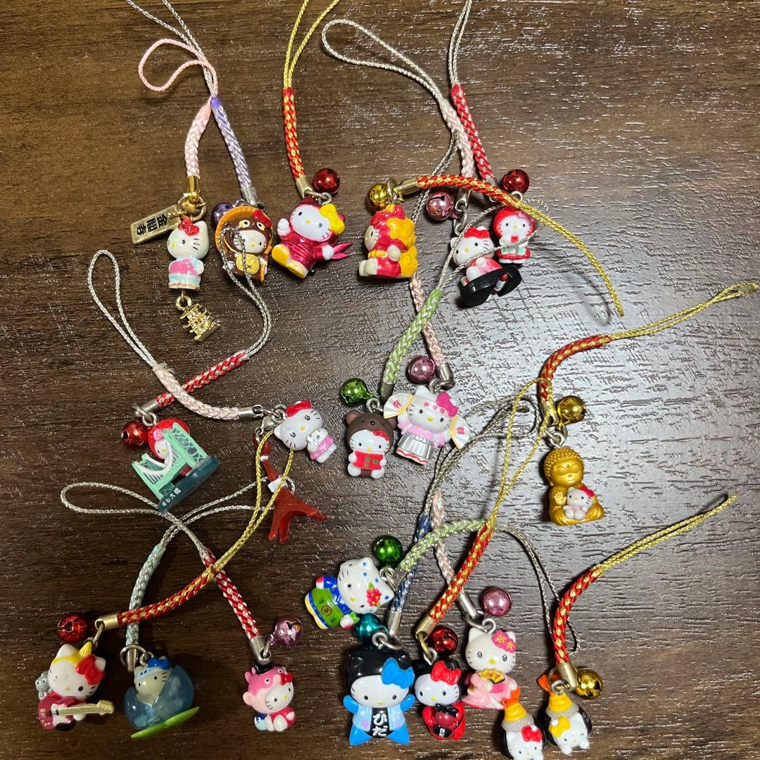 ご当地キティちゃんストラップ25種