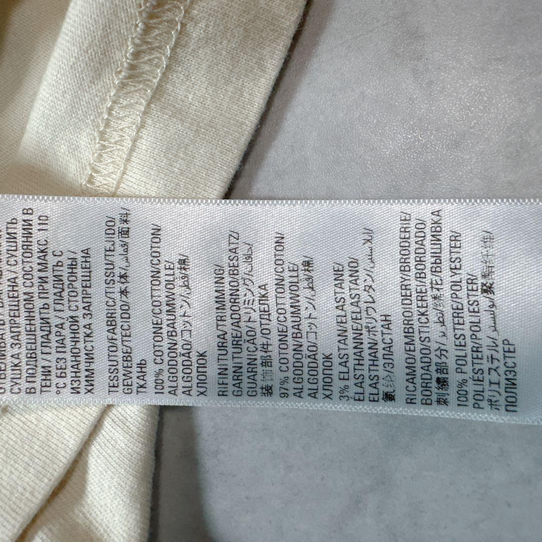 BALENCIAGA バレンシアガ Tシャツ 刺繍ロゴ アイボリー XXS .