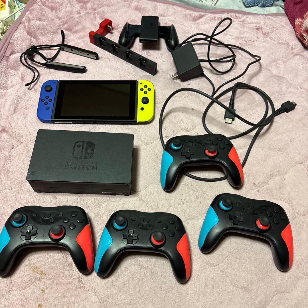 Nintendo Switch 本体 + 4コントローラー