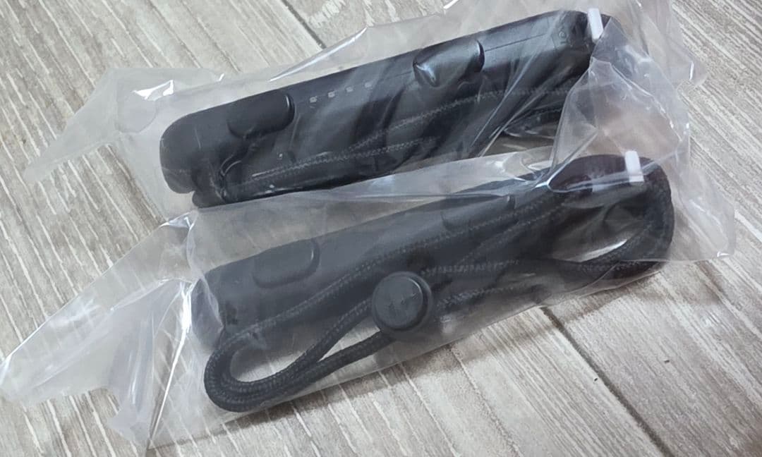 Nintendo Switch 本体【目立ったキズなし・動作良好・ケース付き】