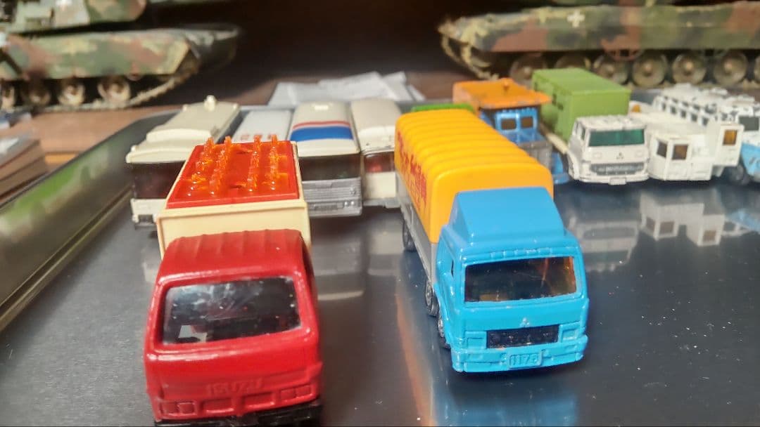 クインビー様、専用商品です。宜しくお願いします。トミカとスカイライン