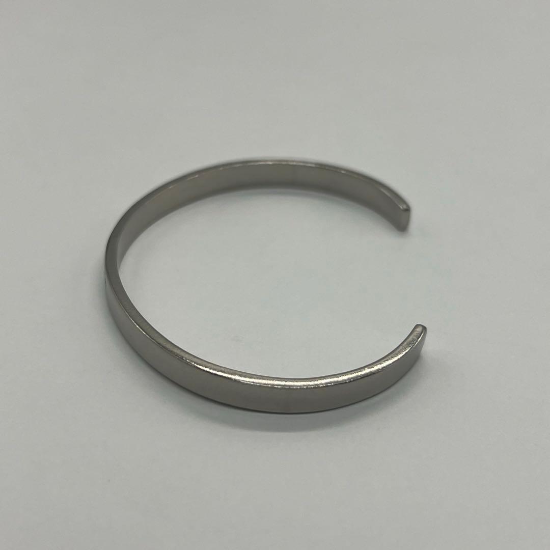 メゾン マルジェラ MAISON MARGIELA ロゴ カフ バングル SV