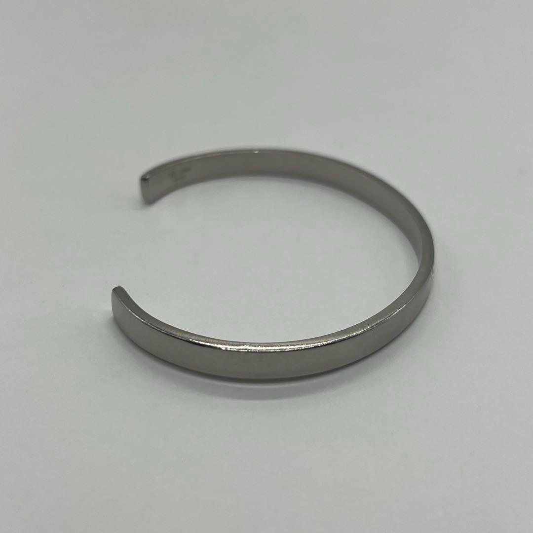 メゾン マルジェラ MAISON MARGIELA ロゴ カフ バングル SV