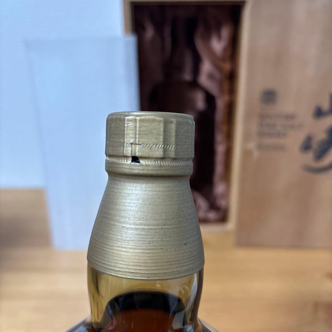 サントリーピュアモルトウイスキー　山崎　特級760ml 木箱付き　未開封❹