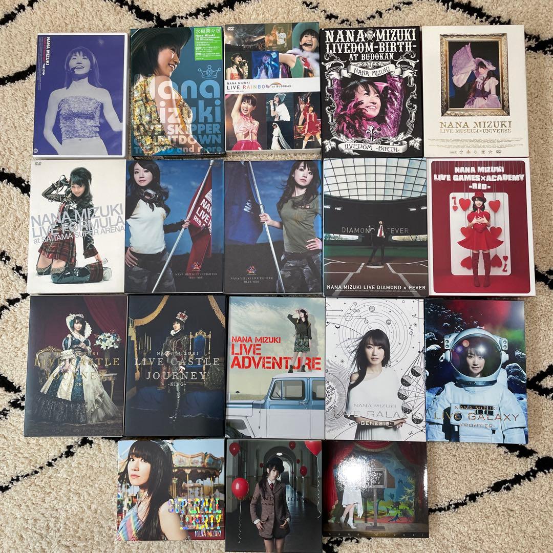 水樹奈々 ライブDVD 15巻 アルバム2枚シングル1枚　まとめ売り　おまけ付き