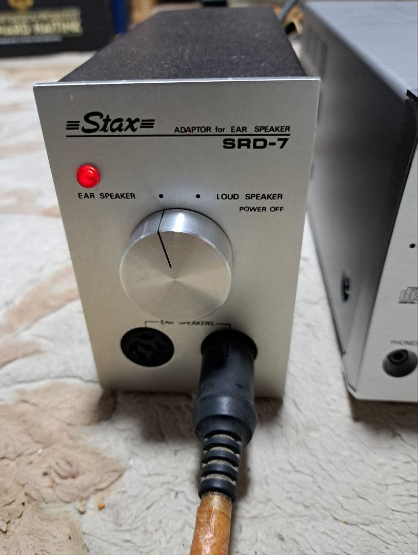 Stax　SR-X MK-3 ヘッドフォンとSRD-7 アダプター