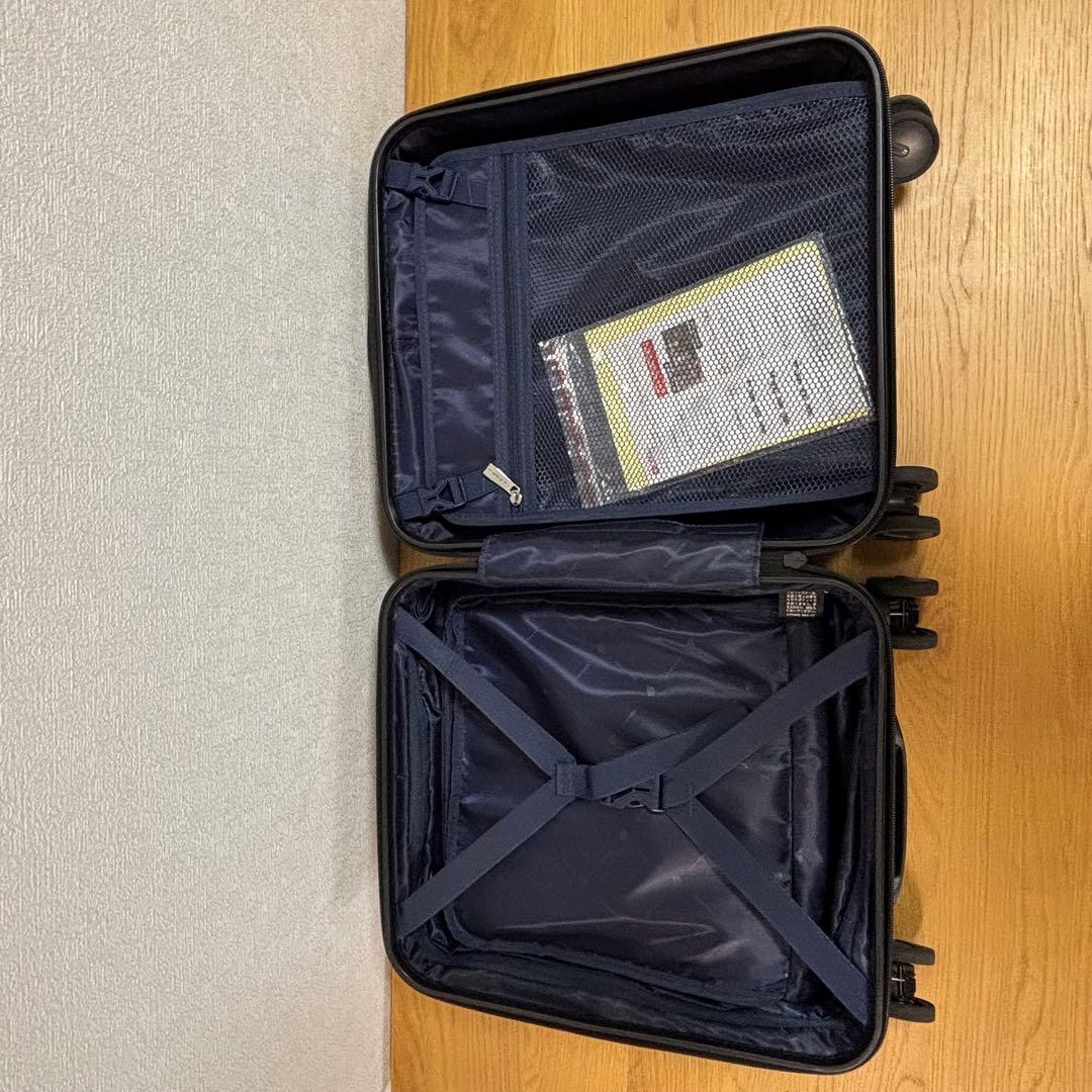 タケオキクチ　キャリーケース　4輪 22L 機内持ち込み　スーツケース　メンズ