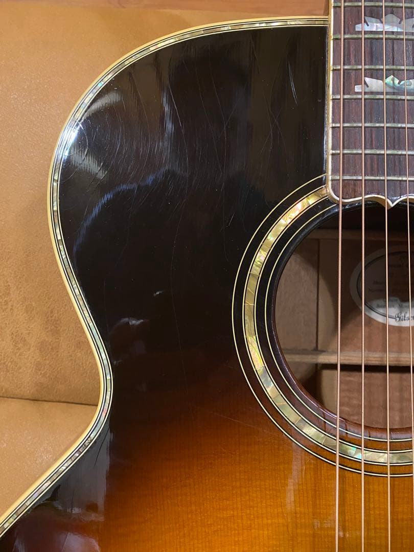 世界に36本だけのGIBSON J200 KOA MONTANA SPECIAL
