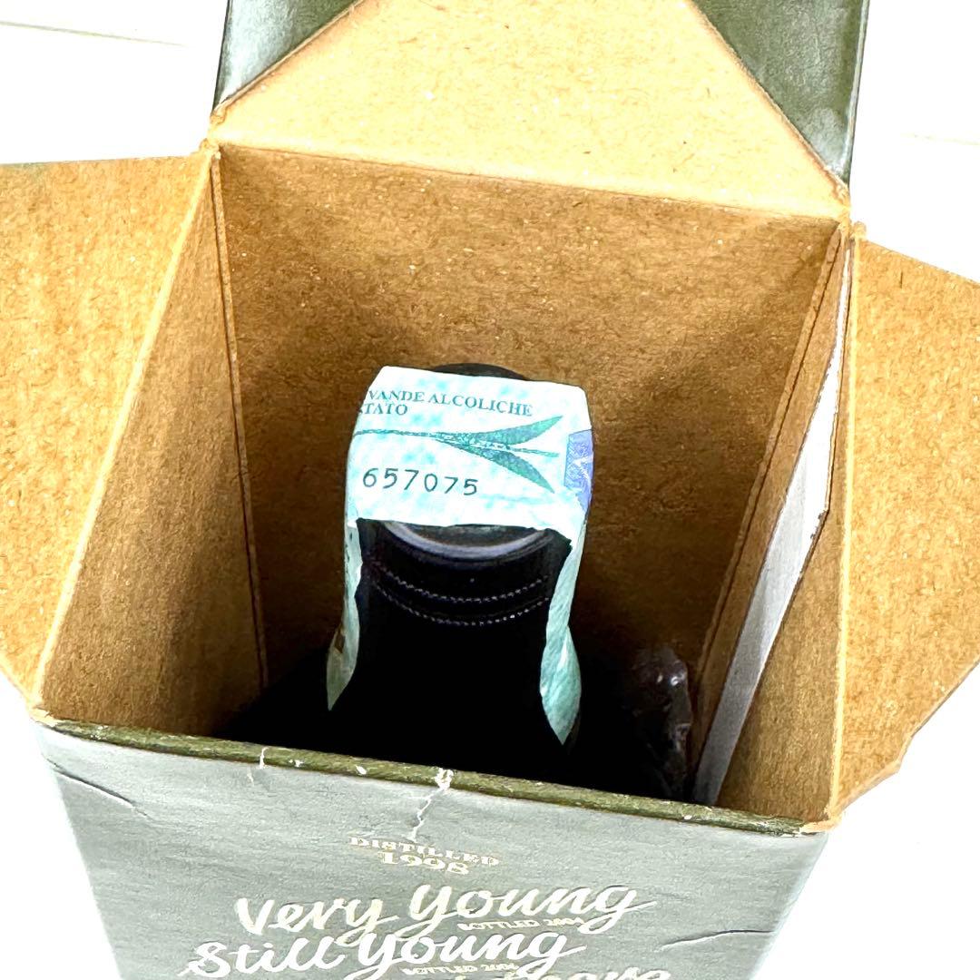 アードベッグ 56.2度 カスクストレングス スティルヤング 700ml 箱付