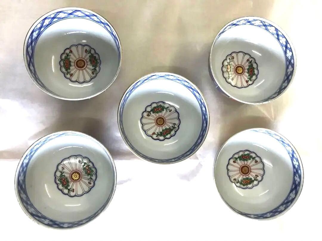 伊万里風菊模様蓋付碗(五客)