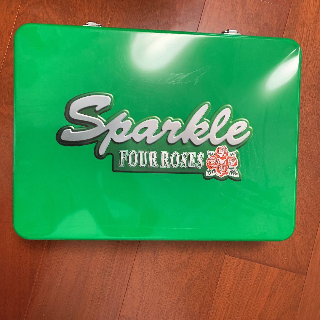 フォアローゼズスパークルキットボックス