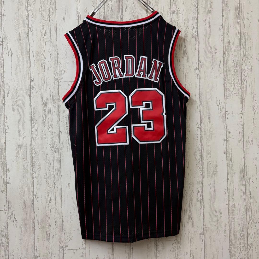 【激レア】NBA シカゴブルズ　ゲームシャツ　ユニフォーム　ジョーダン　刺繍