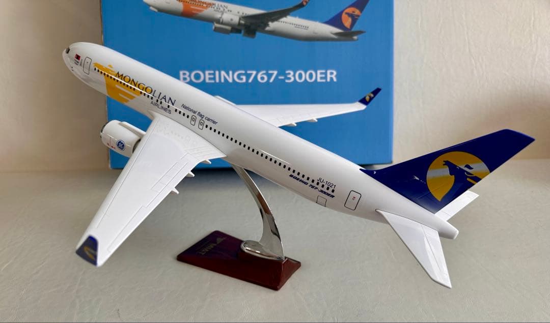 モンゴリアン エアライン 模型 767-300ER