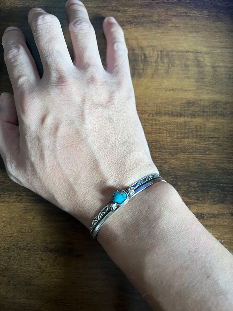 ターコイズ　シルバーバングル　ヘンリーマリアーノ