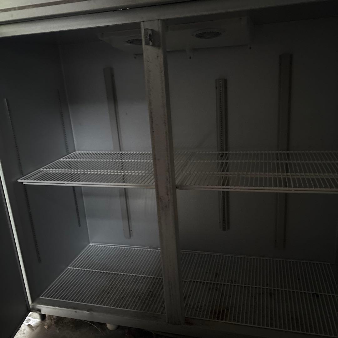 大和冷機　2015年式　業務用冷蔵庫　631Ｄ-ＦＳ