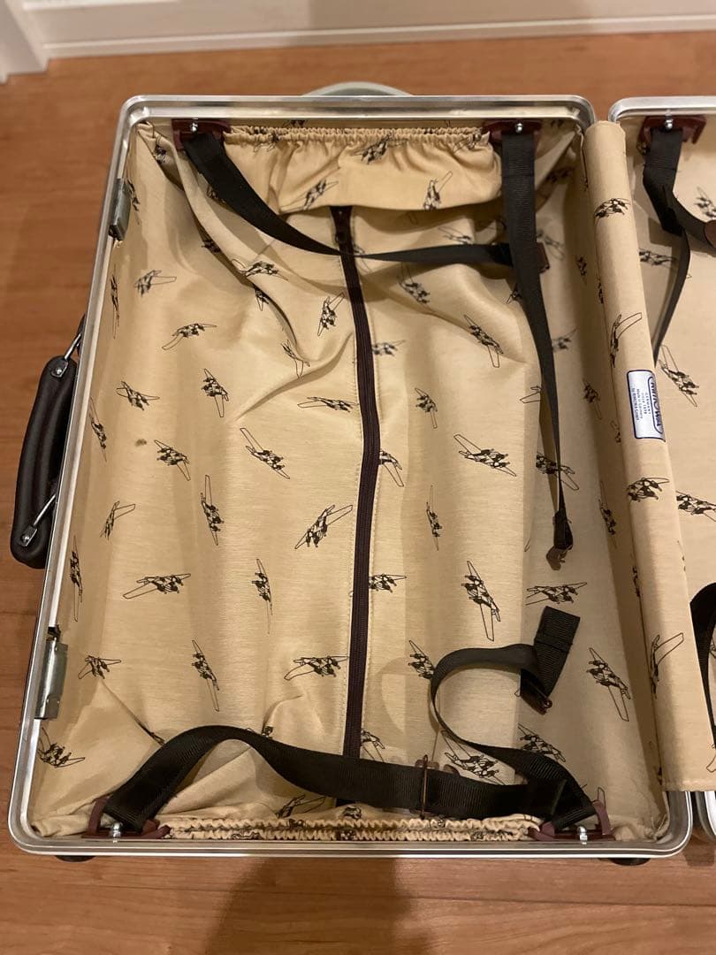 廃盤 青ロゴ RIMOWAクラシックフライト2輪 キャリーケース 32ℓ