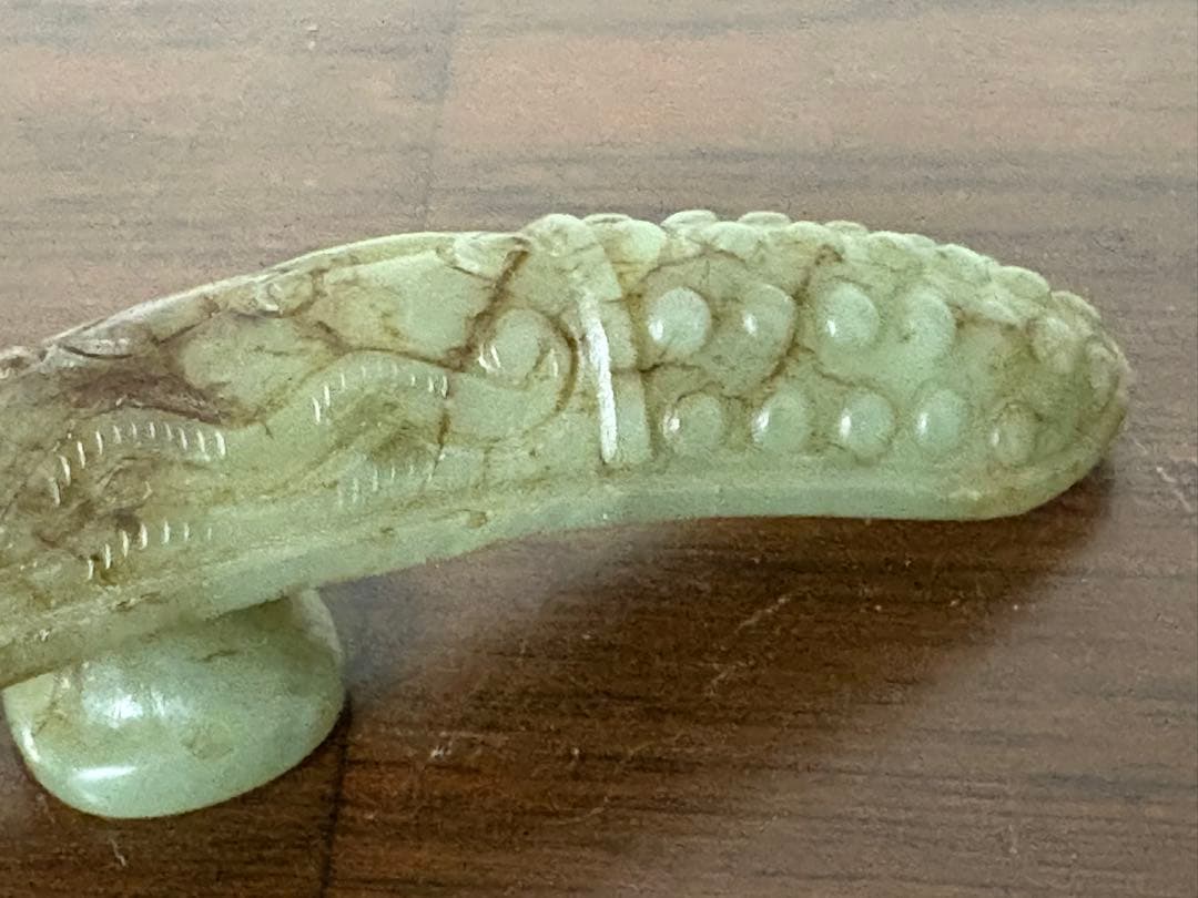石？玉？の中国的置物　中国美術　帯勾 12cm弱44g