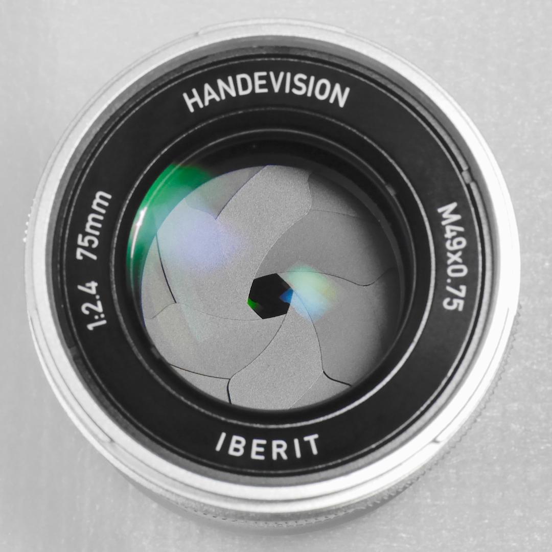 【極美品】IBERIT 75mm f/2.4シルバー，専用フード付，ソニーE用