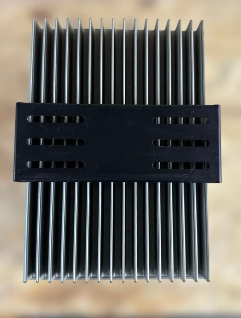 Tokyo HI-POWER 430MHzパワー・アンプ　　HL-130Usx