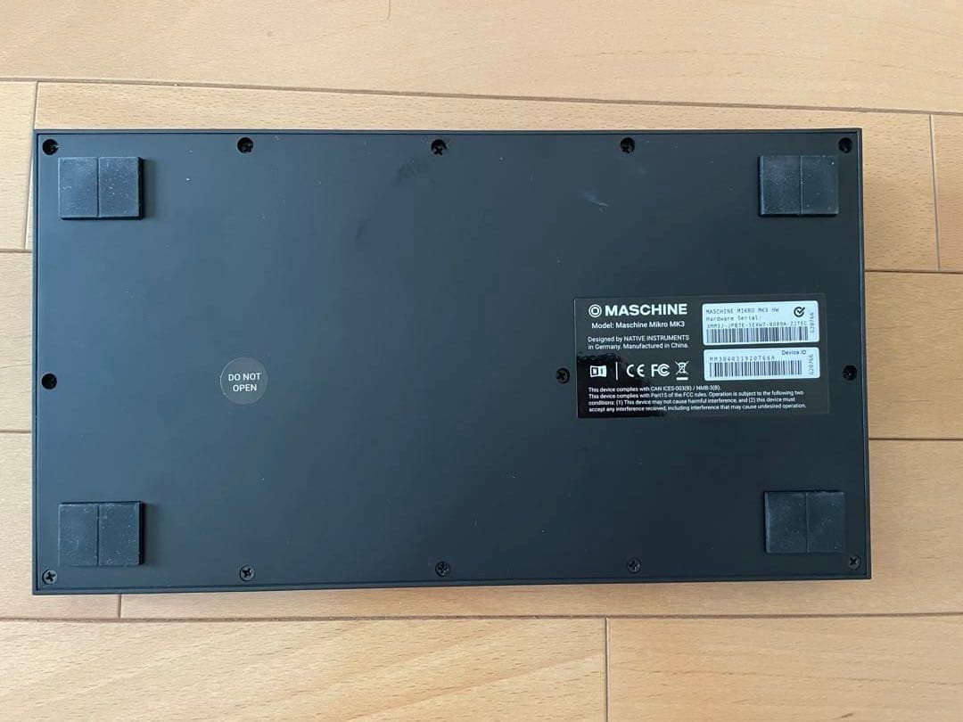 【中古美品】MASCHINE MIKRO MK3