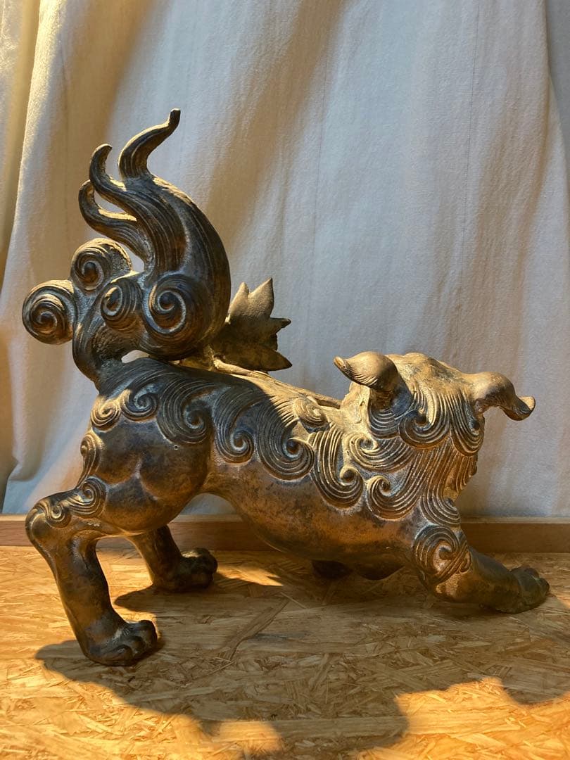 唐獅子 牡丹 置物 金属製