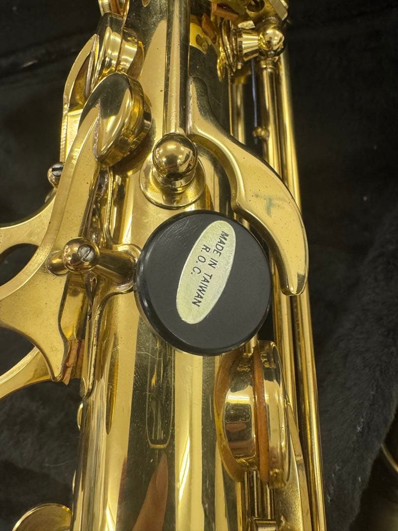 THE MOMBASA by A.K モンバサ アルトサックス ゴールド