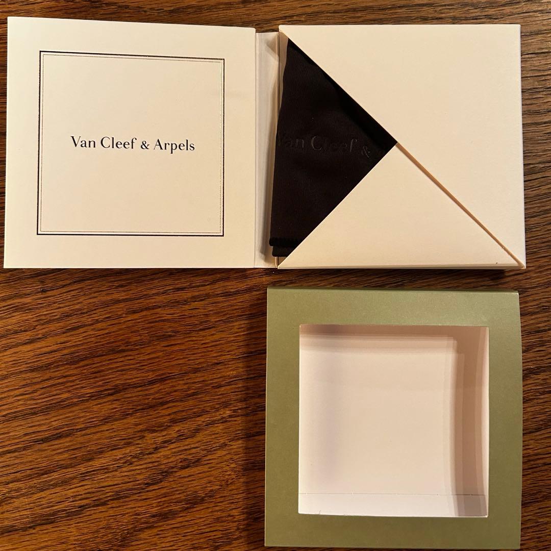 ヴァンクリーフ＆アーペル Van Cleef & Arpels ペルレ オニキス