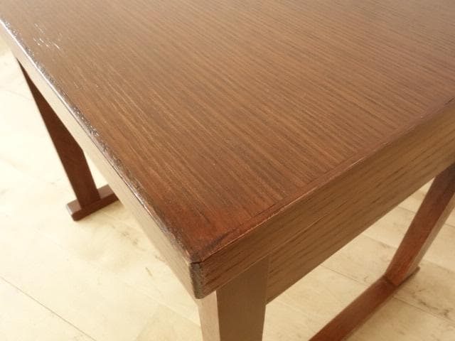 北海道手作り家具　ナラ材　マルチサイドテーブル　 ミニデスク　ソファーの隣に