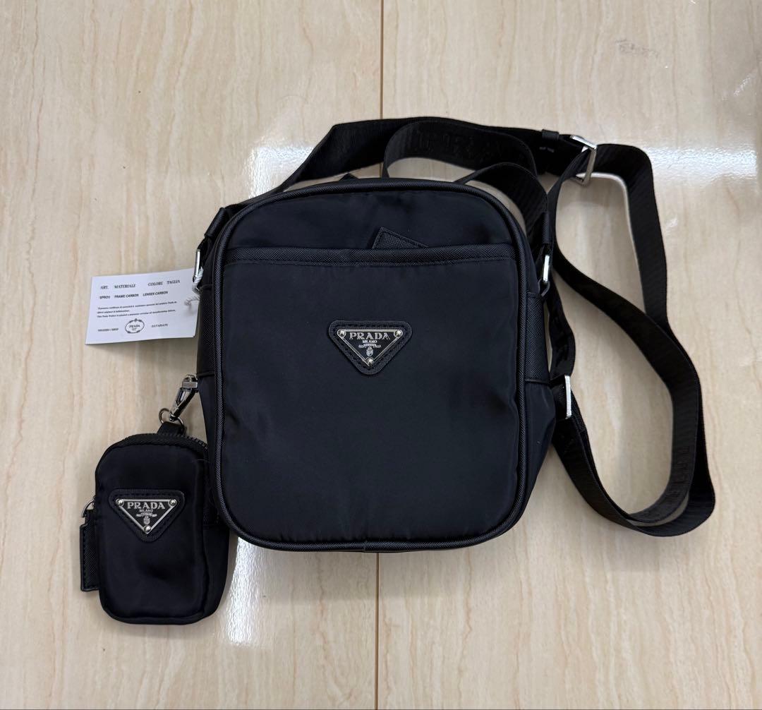 PRADA ショルダーバッグ