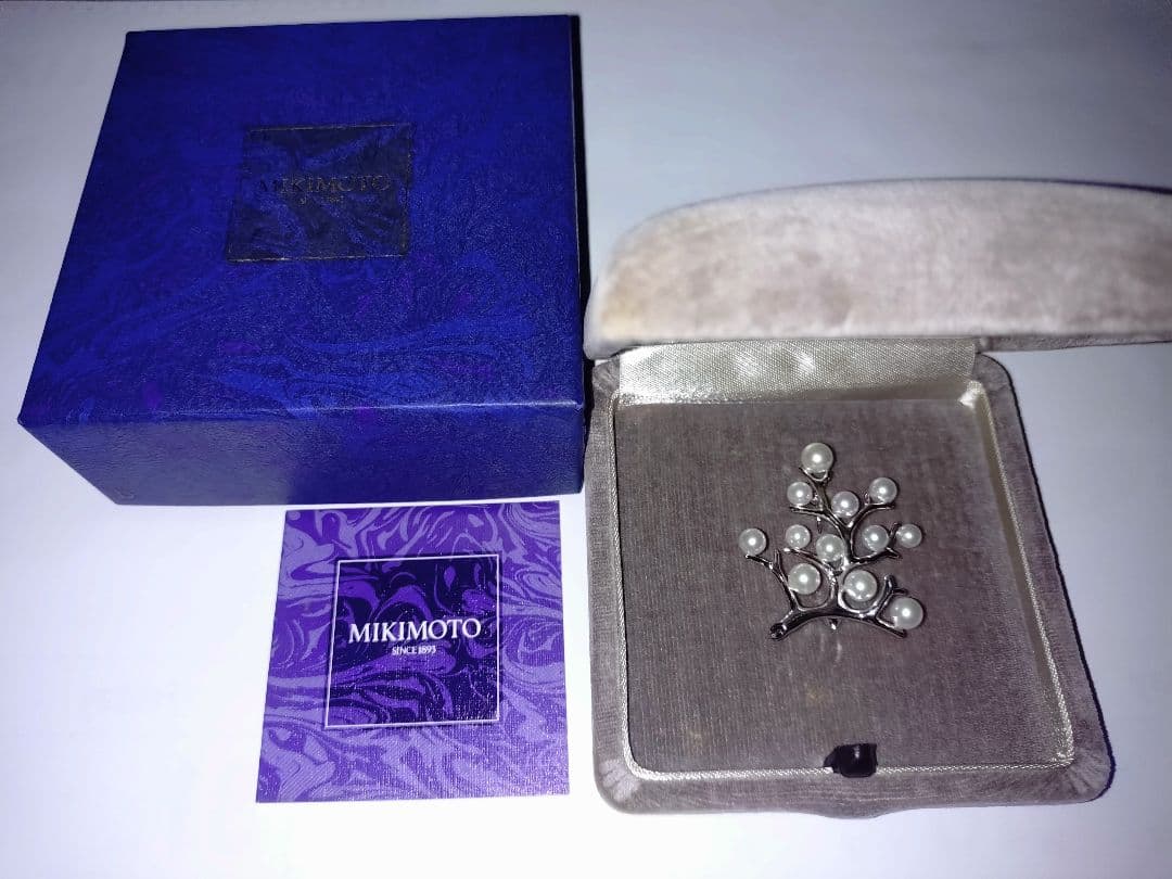 Mikimoto 真珠ブローチ 「幸福の木」
