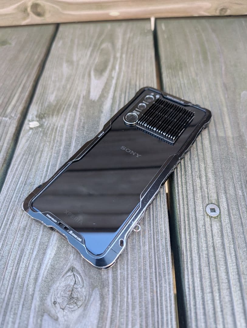 【容量倍増256GB】Xperia 5 III SIMフリー アルマニア