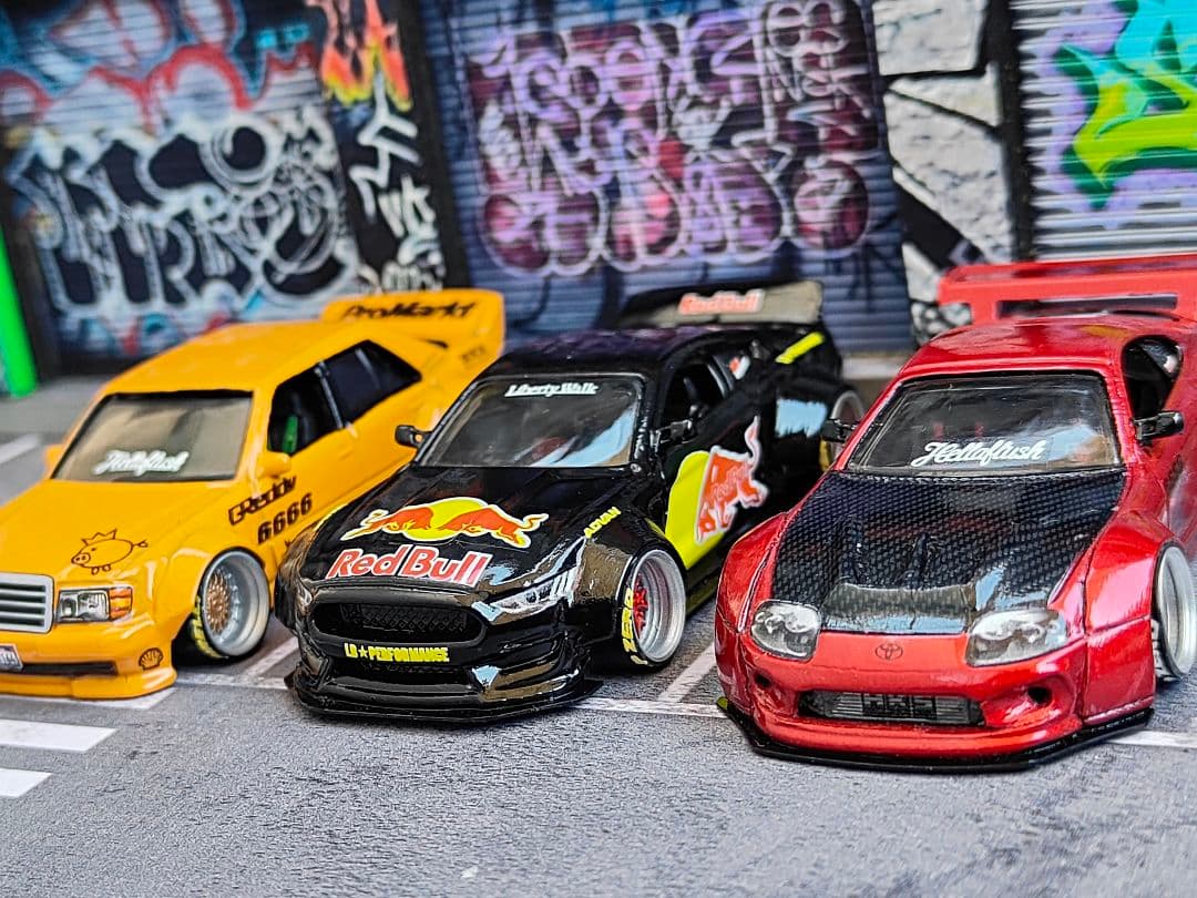 ホットウィールカスタム トヨタ 80スープラ ロケバニ ☆深リム☆トミカ改造