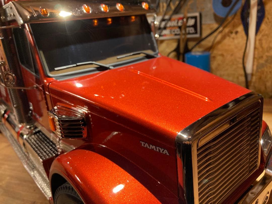 M様納車待ち　タミヤ　ナイトハウラーカスタム　フルオペ　サキールオレンジ