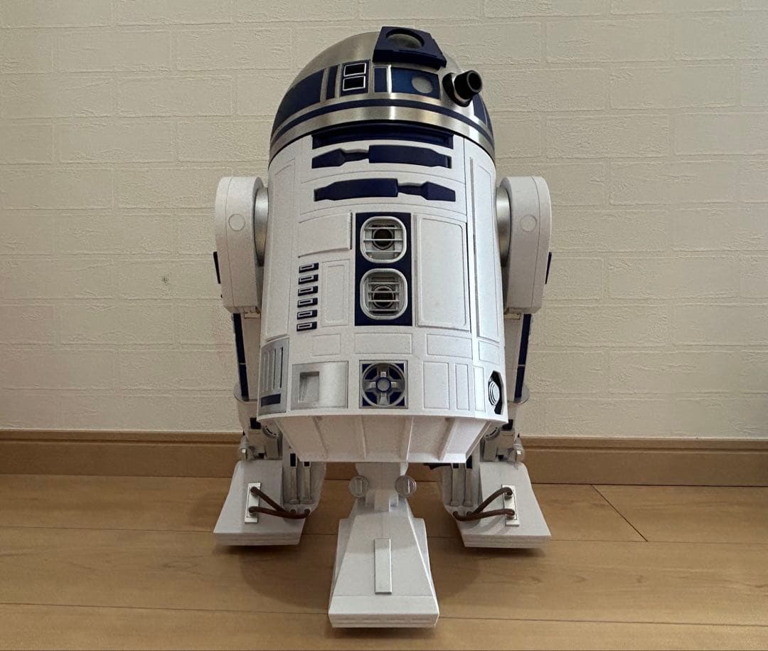 ディアゴスティーニ　スター・ウォーズ R2-D2 完成品 動作未確認 r2d2
