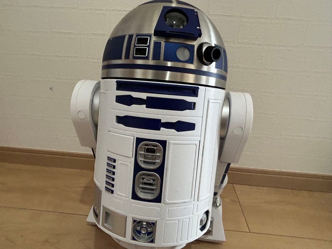 ディアゴスティーニ　スター・ウォーズ R2-D2 完成品 動作未確認 r2d2