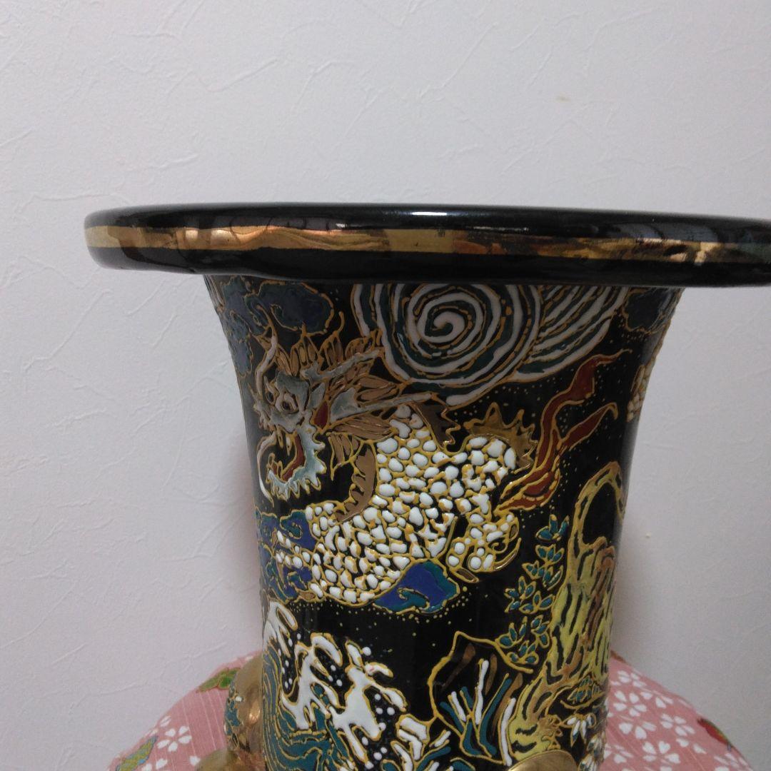 龍虎闘図　植木鉢　三つ足