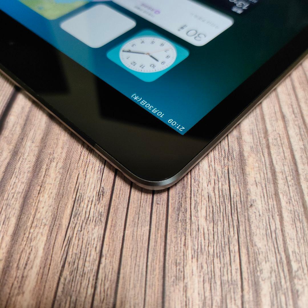 Apple iPad 第7世代 32GB 新品近い