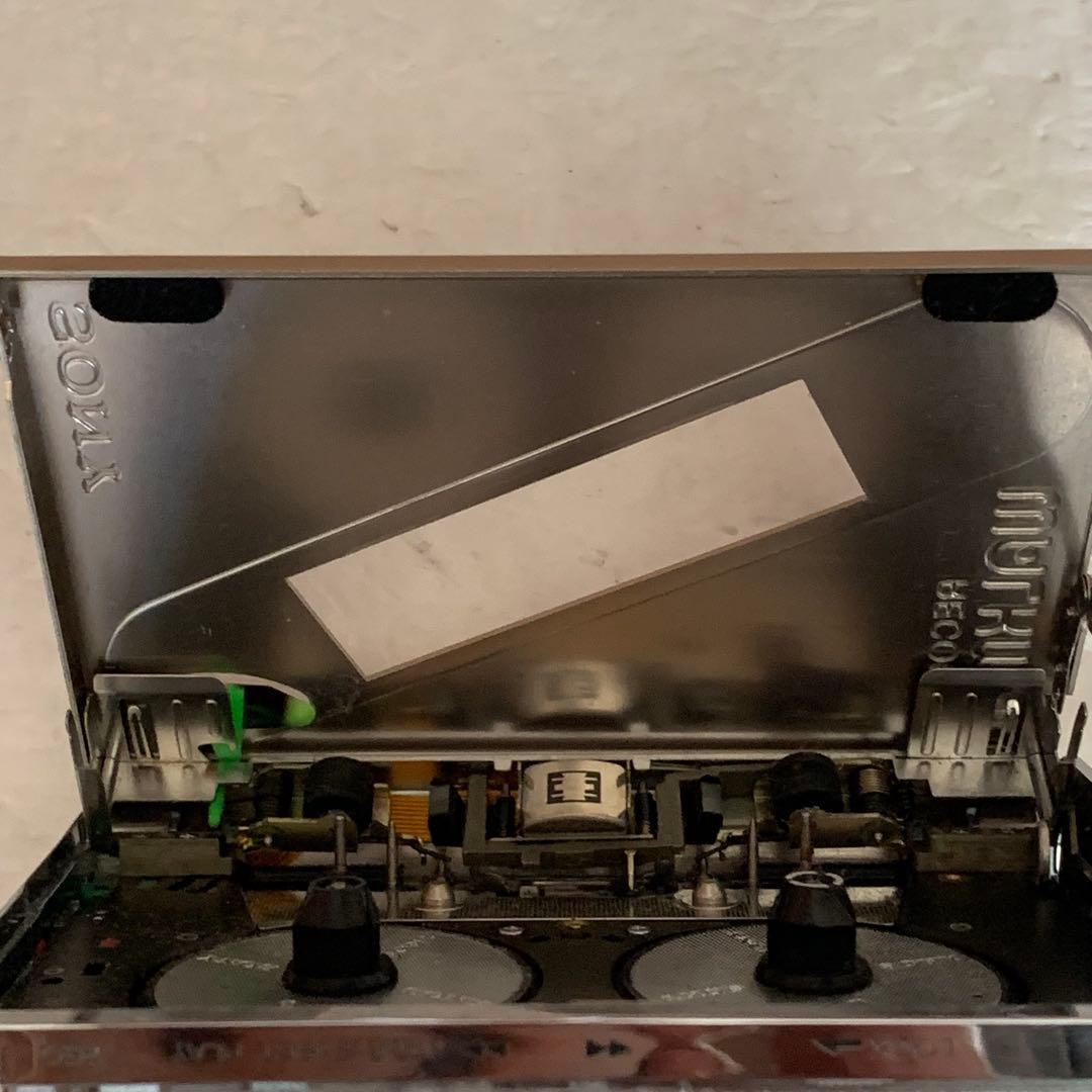 ジャンク ソニー SONY WALKMAN WM-R202 壊れています