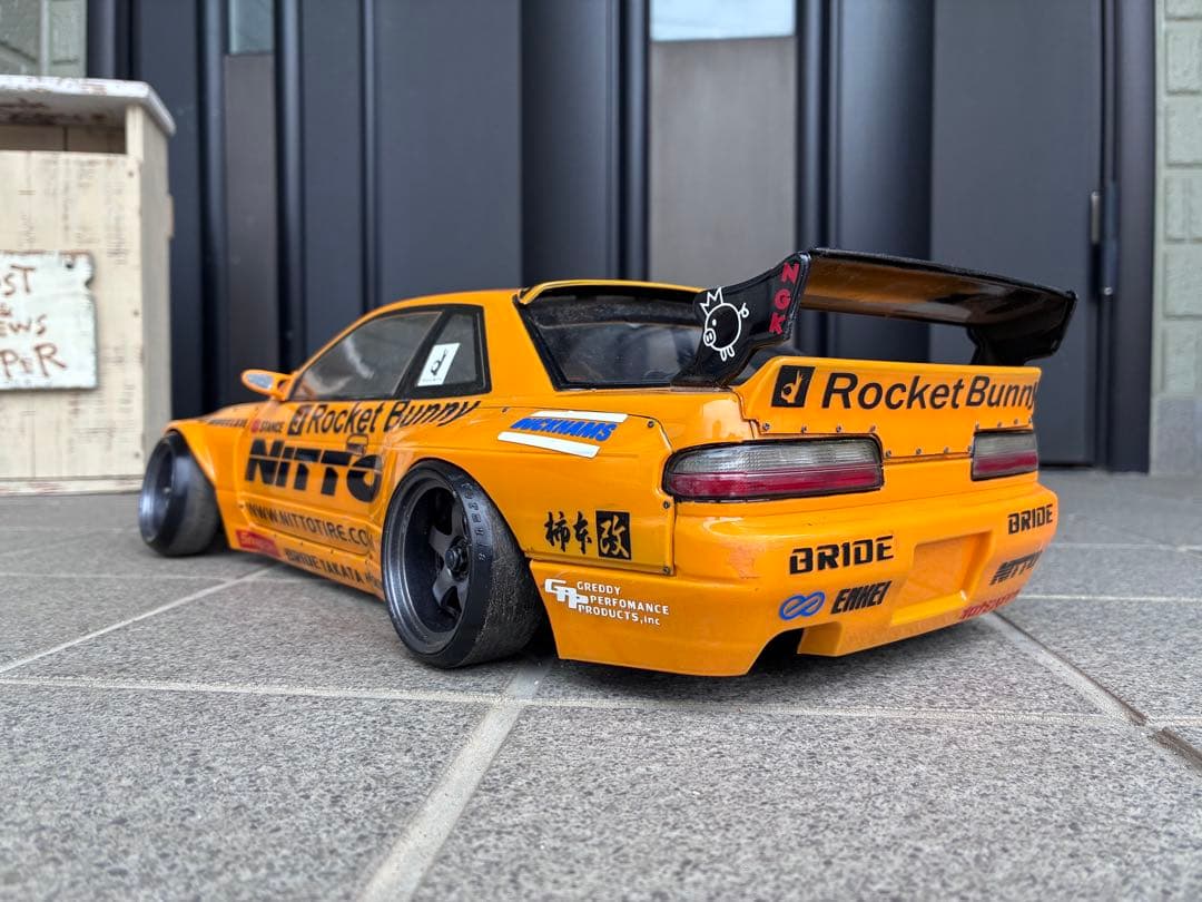 アディクション　rocket bunny s13