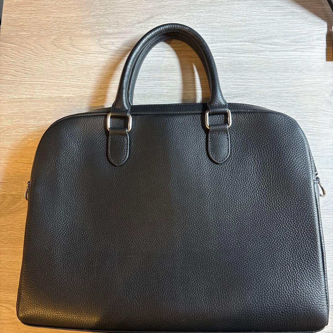 ヤマ ブラックレザービジネスバッグ