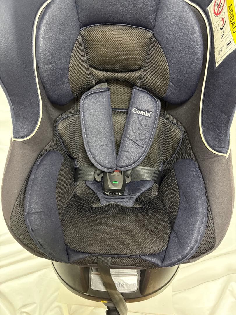 【美品】Combi ネセルターン　ネクスト　パッド完備