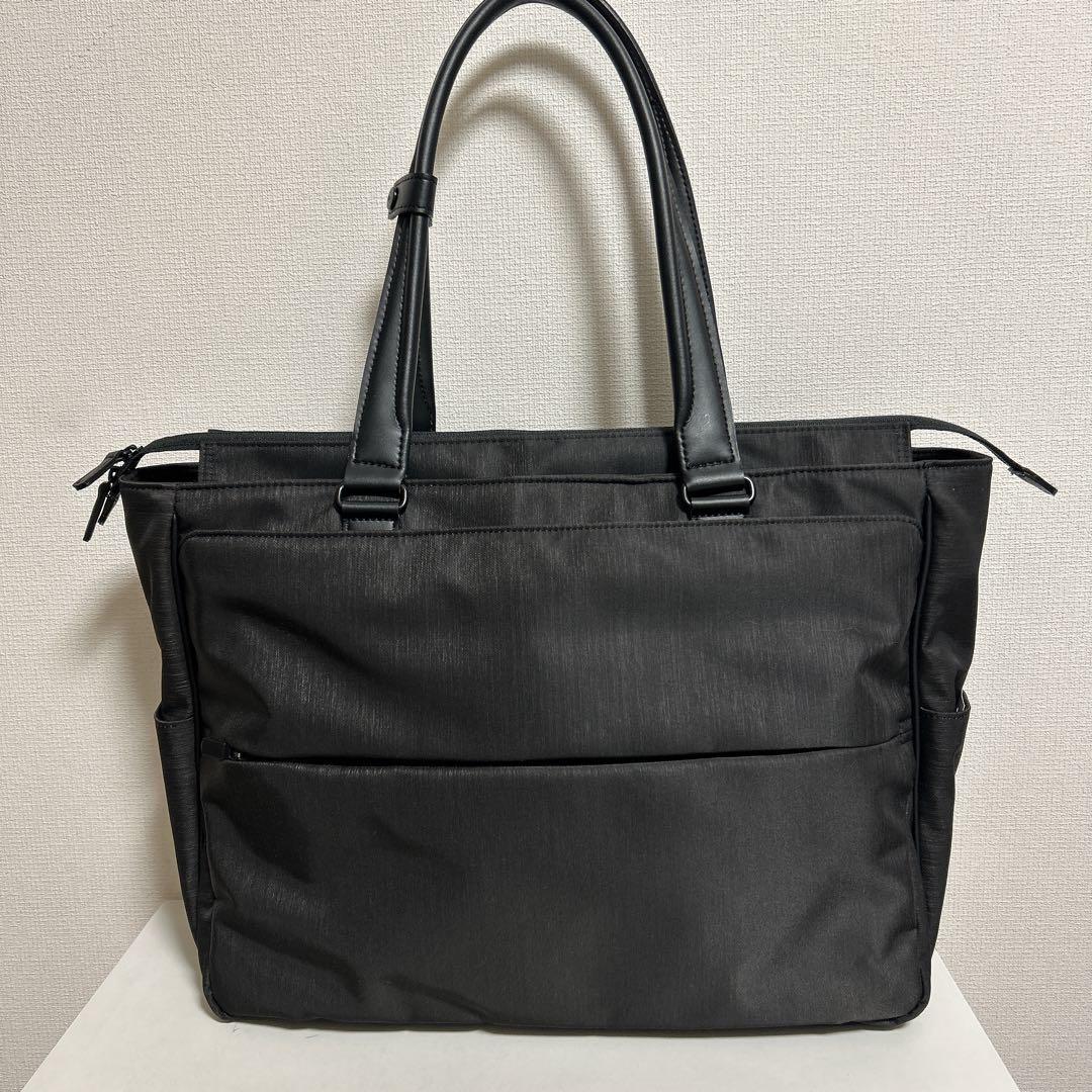 極美品 ace エース　トートバッグ　ビジネスバッグ B4 PC対応 ナイロン