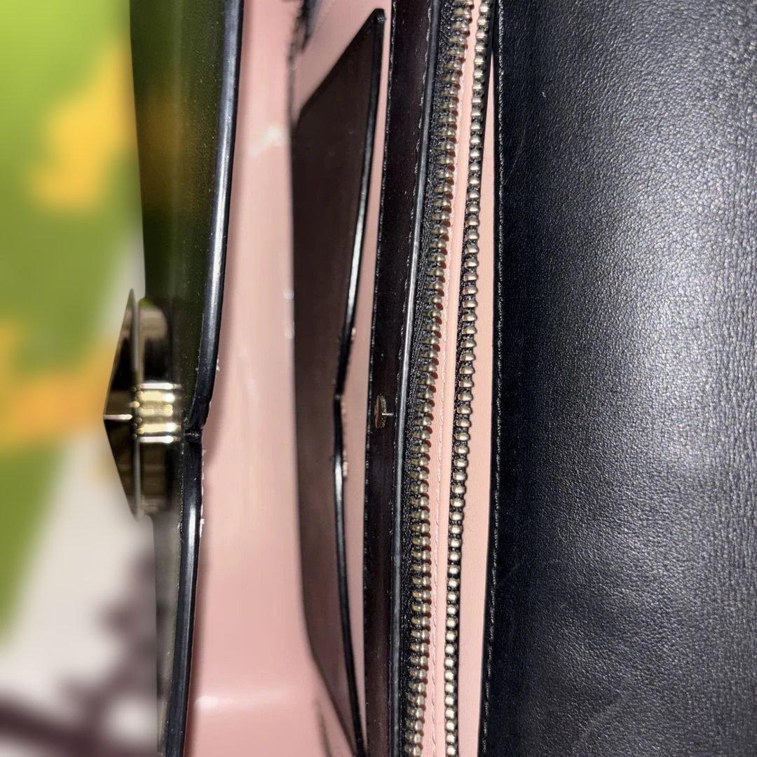 未使用に近い　Kate spadeレザーショルダーバッグ ハート型ロゴ