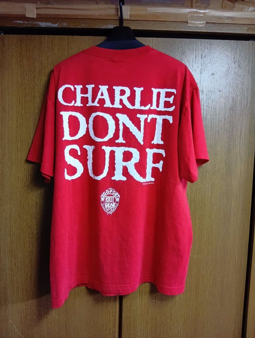 チャールズマンソンTシャツ